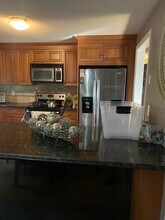 19 Pine St in Sharon, MA - Building Photo - Building Photo