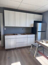 24 Dyson St, Unit Two in Manchester, NH - Building Photo - Building Photo