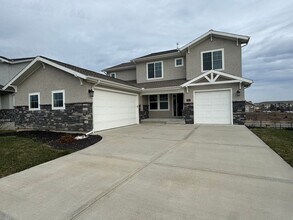 8111 N Sycamore Ave in Kansas City, MO - Building Photo - Building Photo