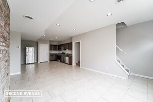 1800 St Patrick St in Pittsburgh, PA - Building Photo