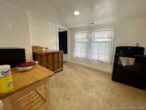 28 Compton St-Unit -2 in New Haven, CT - Building Photo - Building Photo