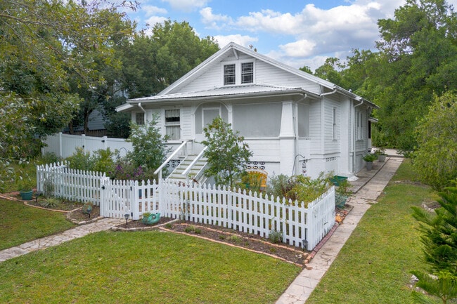 property at 1056 Stevens St
