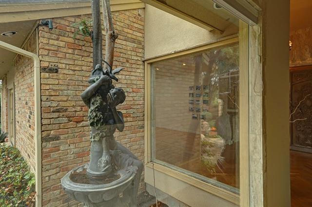 10695 Pagewood Dr in Dallas, TX - Foto de edificio - Building Photo