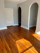 821 Bergen Ave in Jersey City, NJ - Foto de edificio - Building Photo