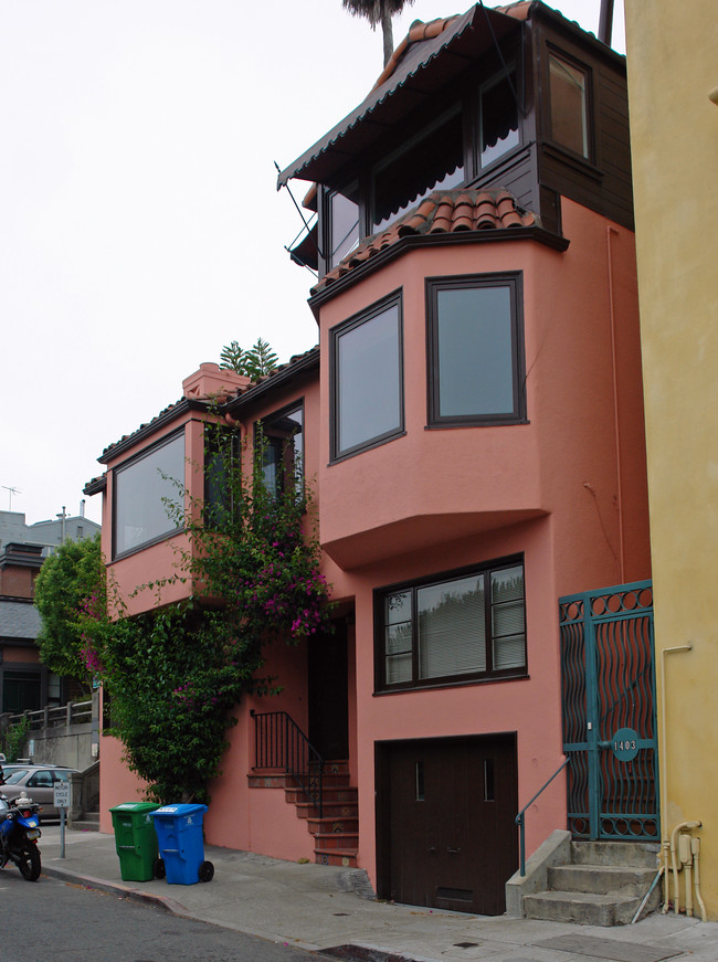 1403 Montgomery St in San Francisco, CA - Building Photo - Building Photo