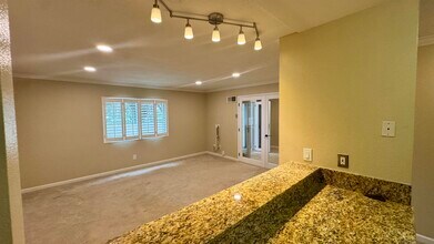 7425 Charmant Dr in San Diego, CA - Building Photo - Building Photo