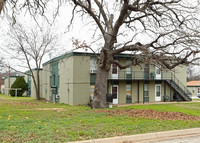 Woodbridge Apartments in Weatherford, TX - Building Photo - Building Photo