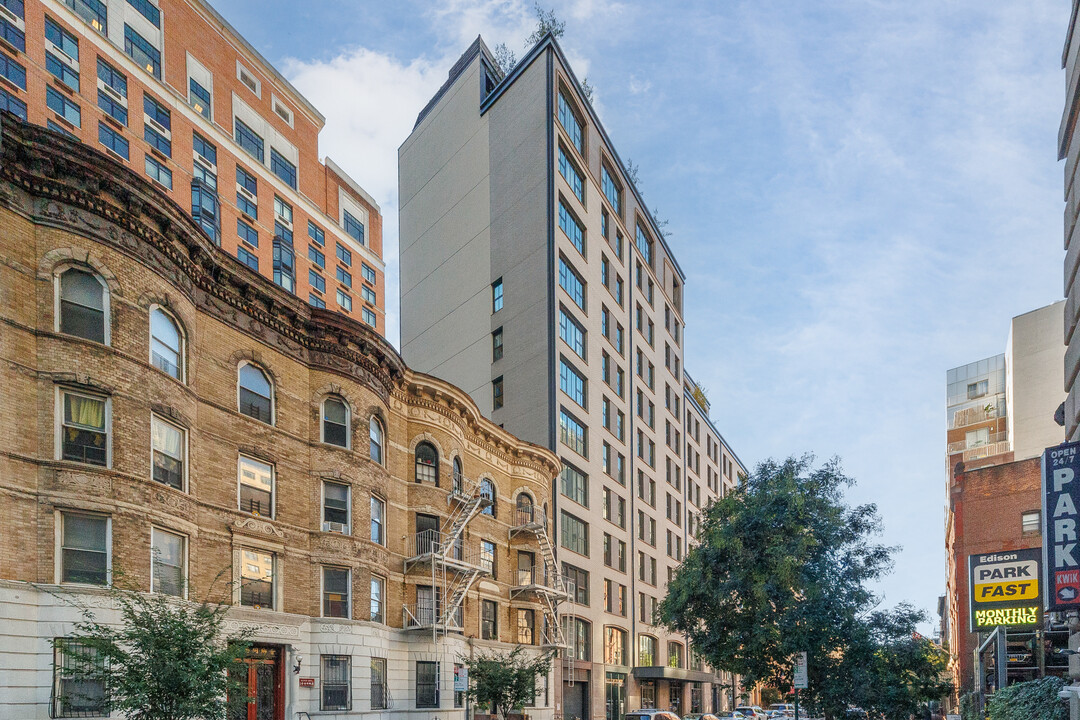 The Symon in Brooklyn, NY - Building Photo