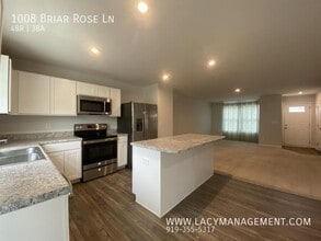 1008 Briar Rose Ln in Durham, NC - Building Photo - Building Photo