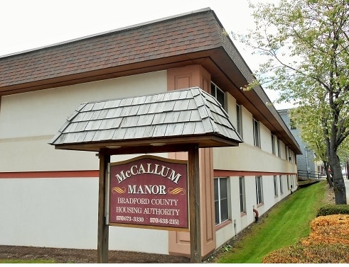 McCallum Manor in Canton, PA - Building Photo