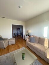 4916 W Cornelia Ave, Unit 2 in Chicago, IL - Building Photo - Building Photo