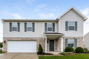 1685 Cedar Mill Dr in Avon, IN - Building Photo