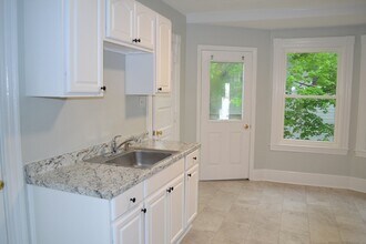 208 Irving St in Framingham, MA - Building Photo - Building Photo
