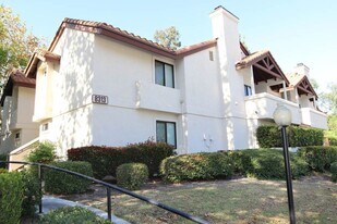 8313 Vineyard Ave in Rancho Cucamonga, CA - Building Photo