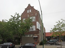 1435 N Ashland Ave Apartments