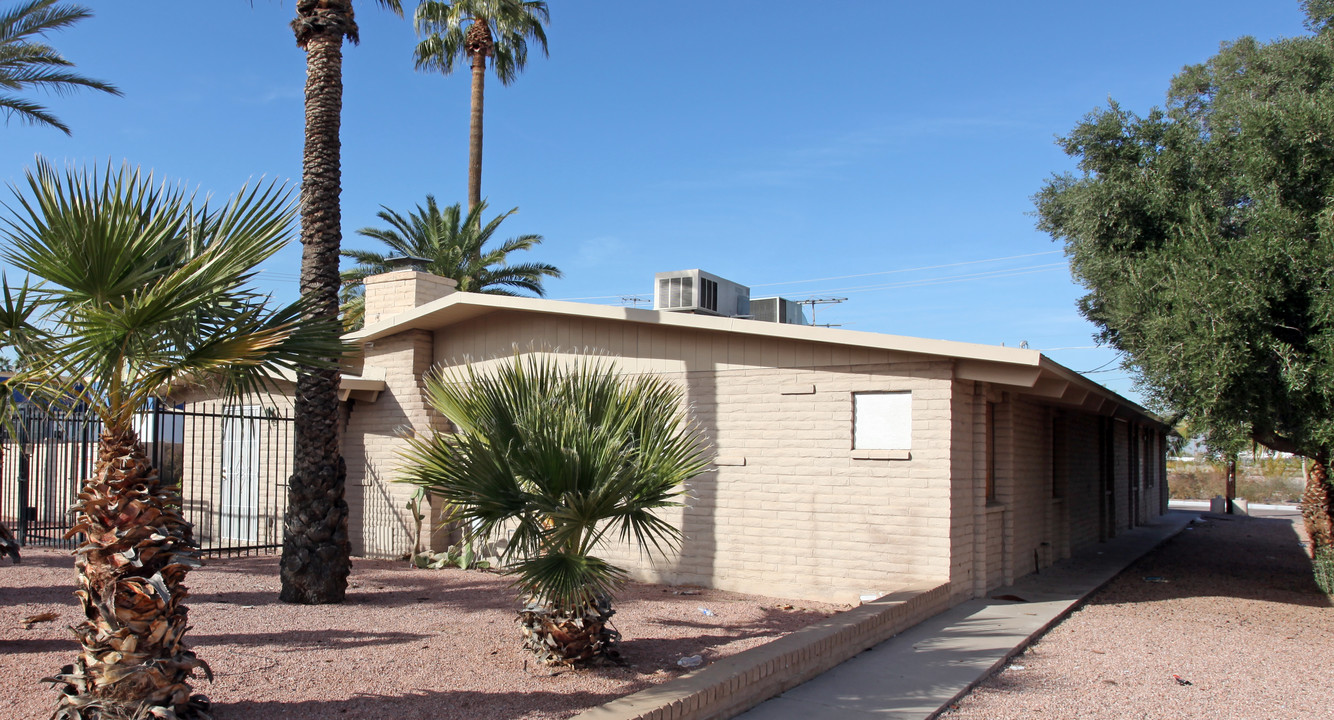 Skyview Apartments in Scottsdale, AZ - Foto de edificio