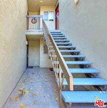 4822 Hollow Corner Rd in Culver City, CA - Building Photo - Building Photo