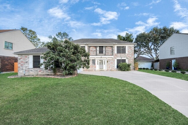 8723 Rocky Valley Dr