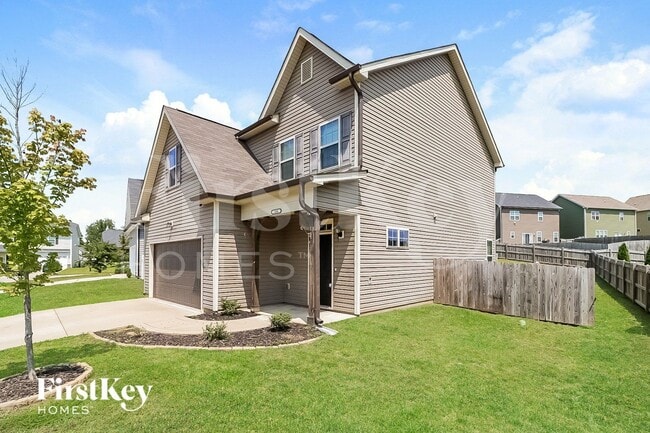 104 Lanier Pl in Clayton, NC - Foto de edificio - Building Photo