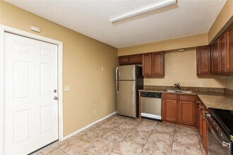 441 S Sparkman Ave in Orange City, FL - Building Photo - Building Photo