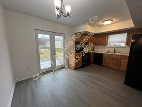 3137 Long Meadow Dr in Dover, PA - Building Photo - Building Photo