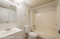 12905 Woodforest Blvd photo'