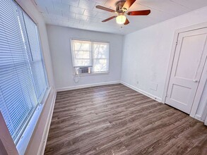 1409 10th St in Port Arthur, TX - Building Photo - Building Photo