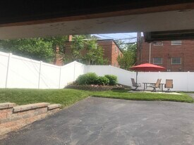 7236 Balson Ave, Unit 2