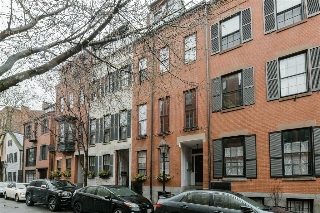 9 Fayette St in Boston, MA - Building Photo