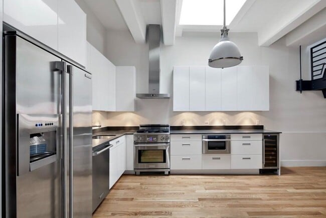 90 Horatio St, Unit 3N in New York, NY - Building Photo - Building Photo