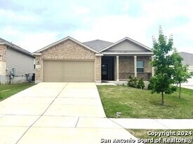 2966 Daisy Meadow in New Braunfels, TX - Building Photo