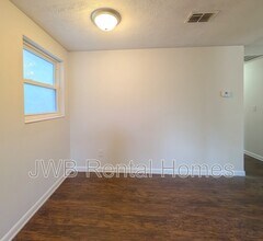 9023 Madison Ave in Jacksonville, FL - Building Photo - Building Photo