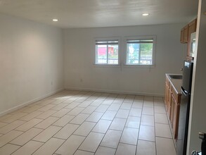 2614 Monterey Street in San Antonio, TX - Building Photo - Interior Photo