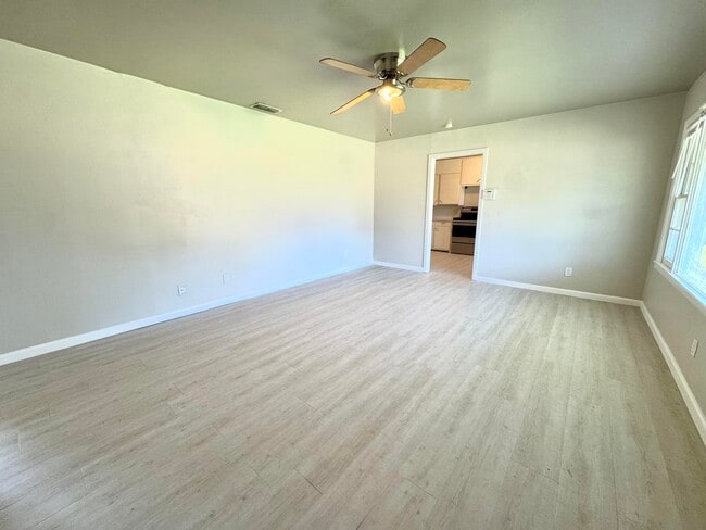 3805 35th St in Lubbock, TX - Building Photo - Building Photo