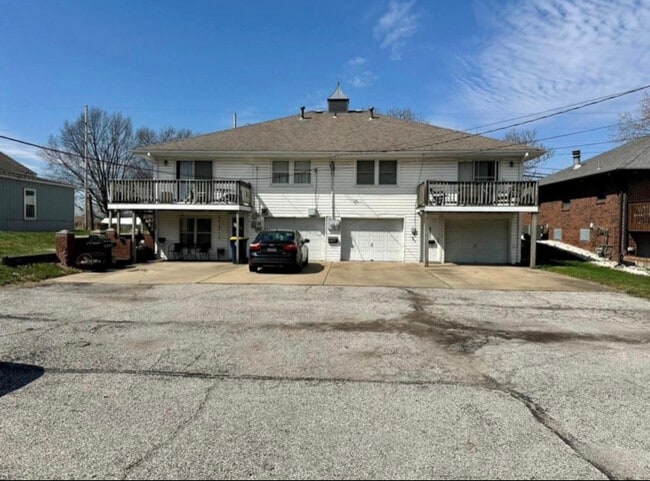 4419 Sterling Ave in Kansas City, MO - Building Photo - Building Photo