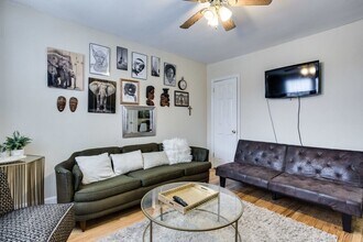 928 19th St NE in Washington, DC - Building Photo - Building Photo