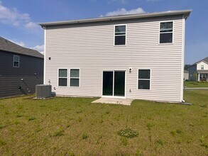 919 Crow Br Dr in Graham, NC - Building Photo - Building Photo