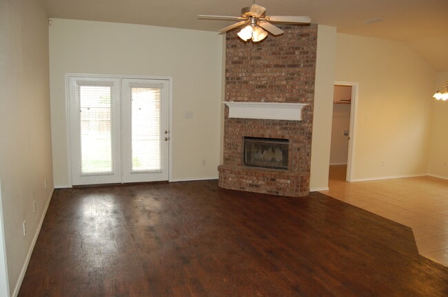 10807 Detroit Ave in Lubbock, TX - Building Photo - Building Photo