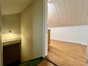 1002 Gregg St-Unit -B in Denton, TX - Building Photo - Building Photo