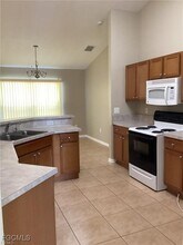 3210 11th St SW in Lehigh Acres, FL - Building Photo - Building Photo