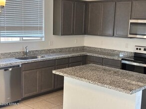 6006 W Hartford Ct in Glendale, AZ - Building Photo - Building Photo