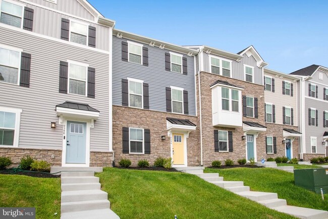 9346 Tanfield Dr in Fredericksburg, VA - Building Photo - Building Photo