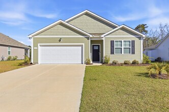 114 Brooks Dr in Little River, SC - Foto de edificio - Building Photo