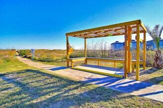 1129 Eleventh St in Port Aransas, TX - Building Photo - Building Photo