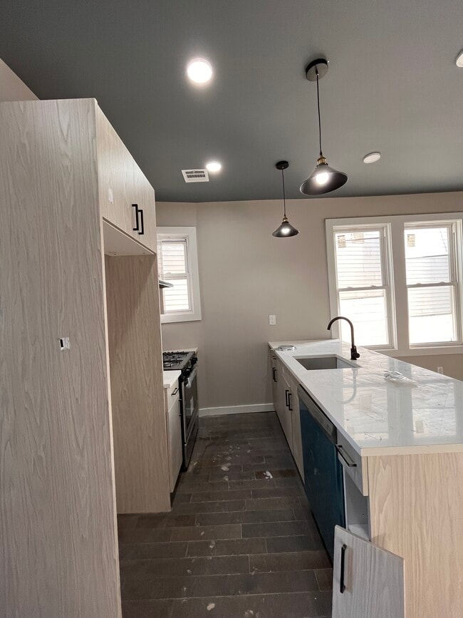 125 Neptune Ave Rentals in Jersey City, NJ