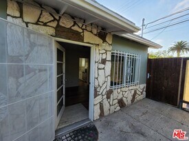 547 Brooks Ave in Los Angeles, CA - Building Photo