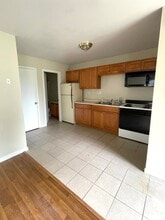 215 W 3rd St in Moscow Mills, MO - Building Photo - Building Photo