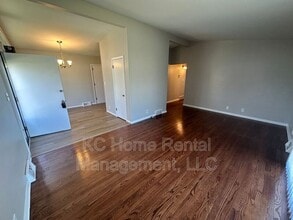 6006 N Howard Ave in Kansas City, MO - Building Photo - Building Photo