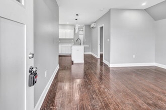 877 Madison Ave in Bridgeport, CT - Building Photo - Building Photo