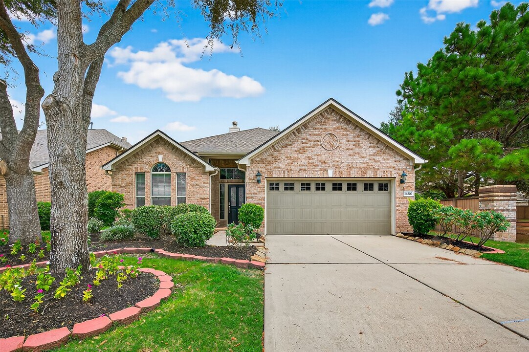 24426 Stanwick Crossing Lane in Katy, TX - Foto de edificio